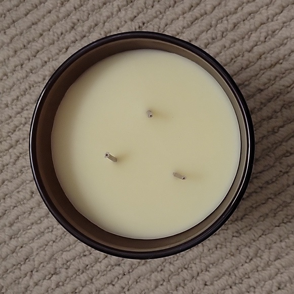 Sand & Fog 21 oz Candle - Harvest Wreath - Picture 3 of 4